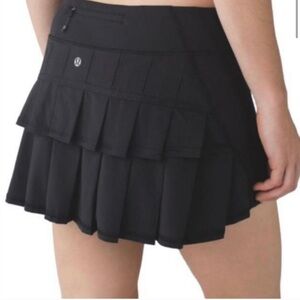 Black Lululemon Pace Skirt | for pickleball Tennis  Golf Outdoor Sports!